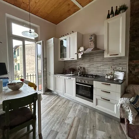 Privatunterkunft Second Floorence *